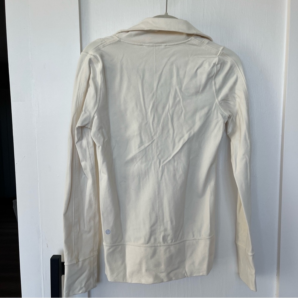 lululemon athletica Daily Yoga Polar Cream Zip-Up Jacket Sz 6 - Picture 9 of 9